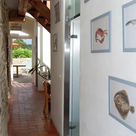 Lovely Mansion With Fenced Garden Сasa de vacaciones *